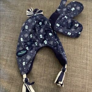 Youth size Frozen Beanie and Gloves Set